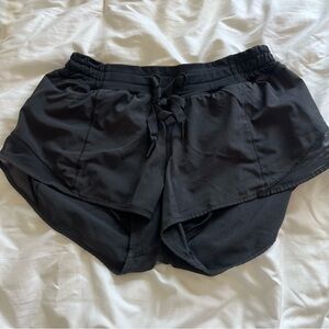 old style lululemon hotty hot shorts